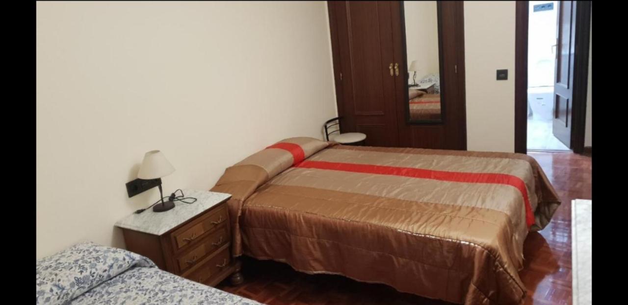 Apartamentos Salamanca Puerta Zamora, Centro, Wifi, 2 Habitaciones, Parking Ngoại thất bức ảnh